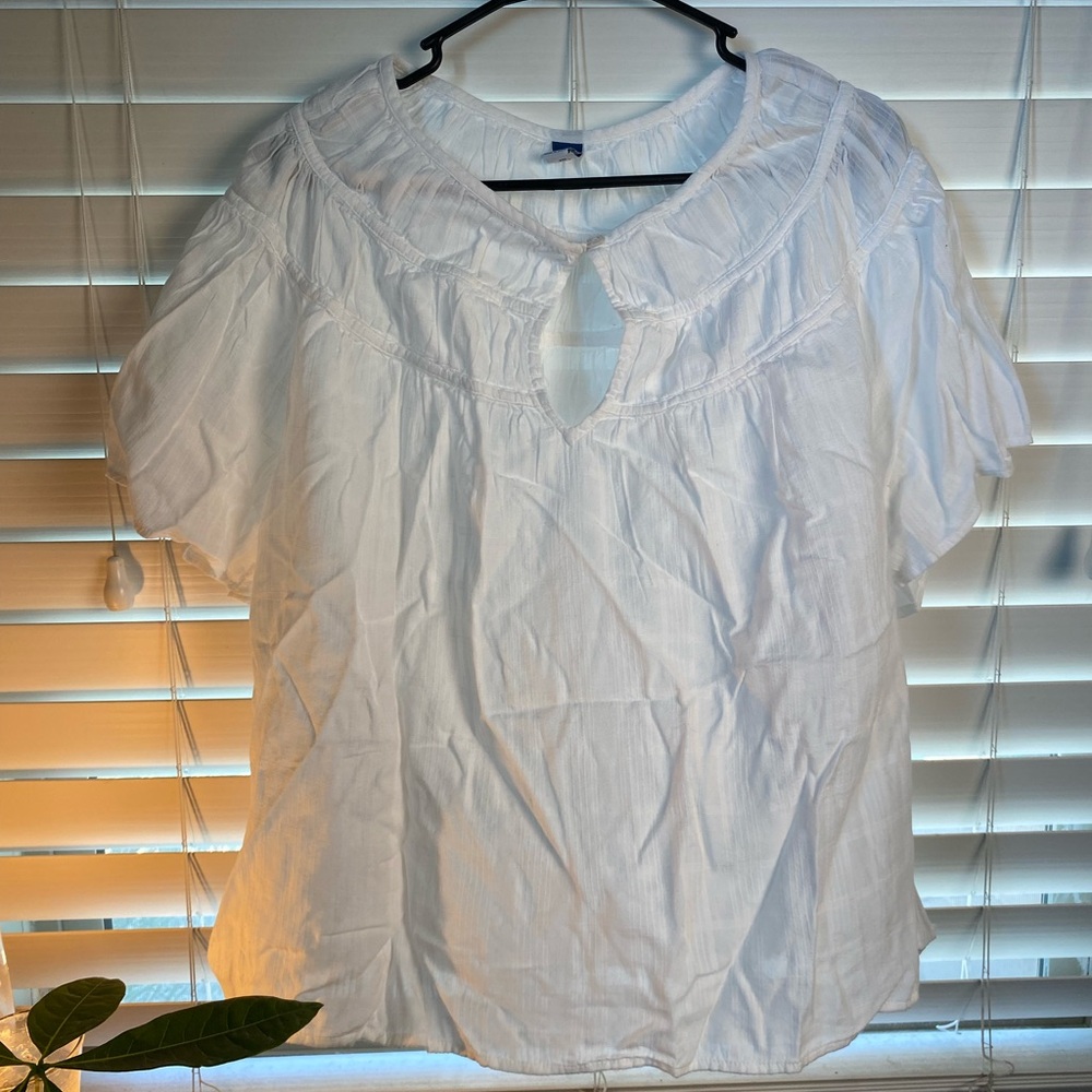 Old Navy White Women's Blouse